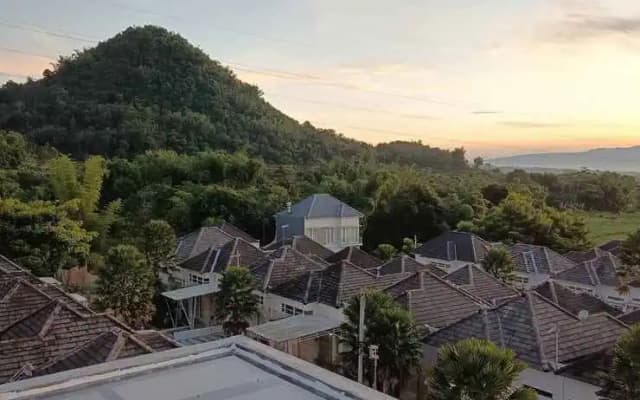 Villa NoRa with Private Pool at Batu Malang