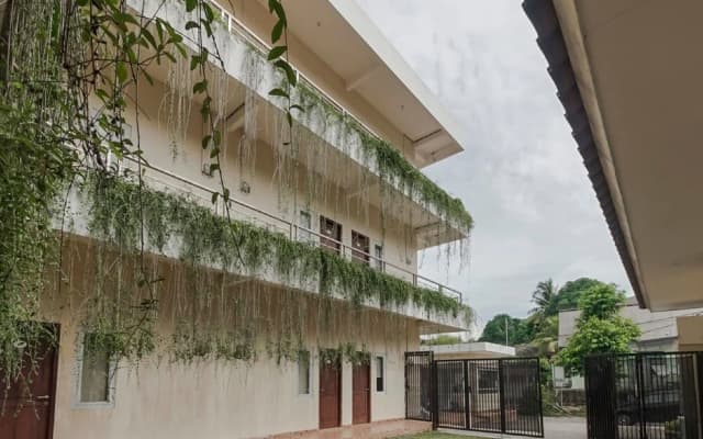 Fabel Homestay by RedDoorz