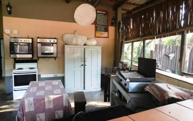 Isinkwe Bush Camp
