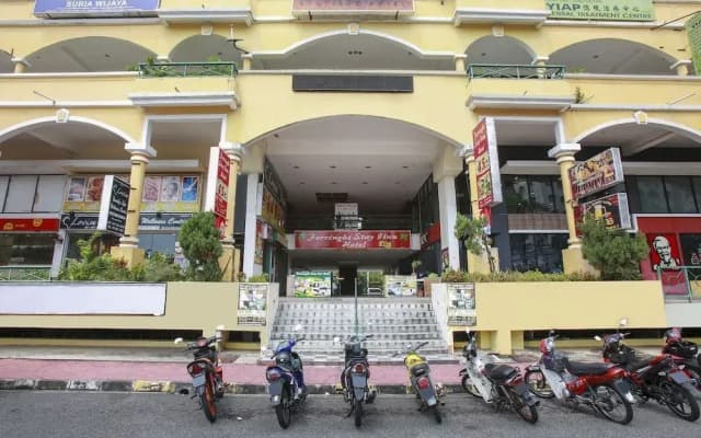 Oyo 43933 Ferringhi Stay Iinn