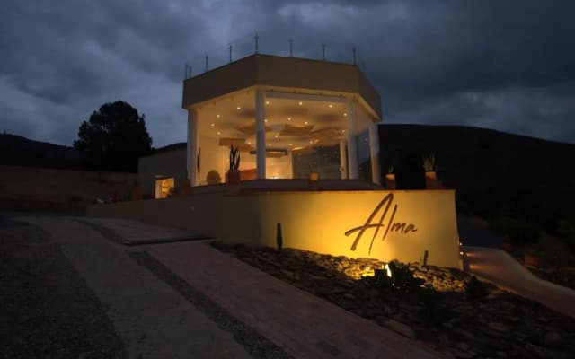 Hotel Alma