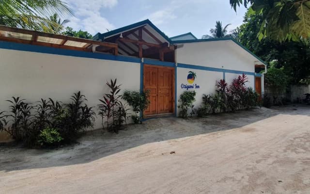 Origami Inn Himandhoo