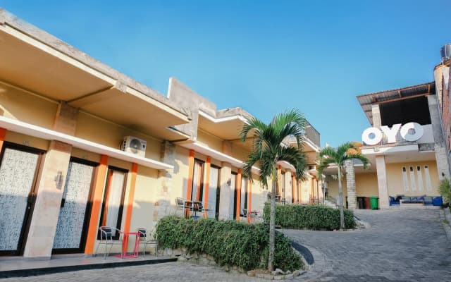 OYO 1024 Palem Asri Residence Syariah