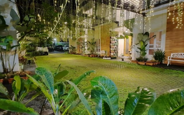 The Peak Guest House