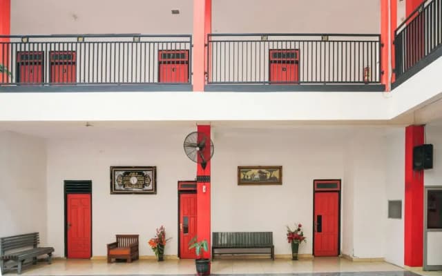Hotel O Lampung Near Rs. Mitra Husada Formerly Takana Homestay