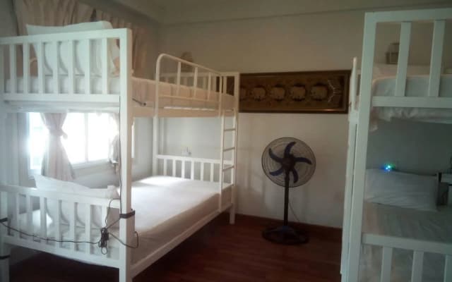 Anna Hostel