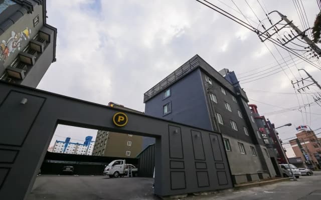 Gunsan Hotel Lin