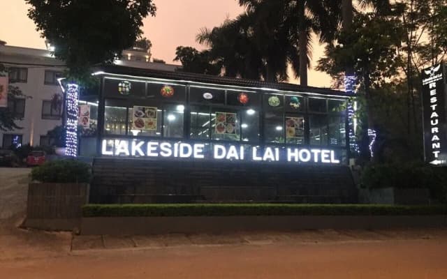 Lakeside Dailai Hotel