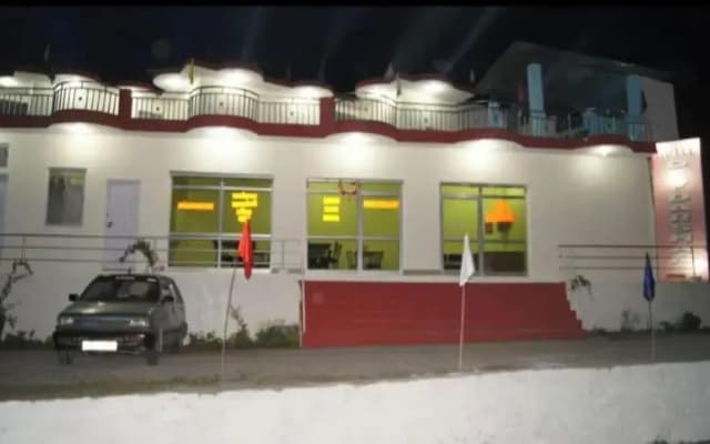 Hotel Dev Darshan & Restaurant