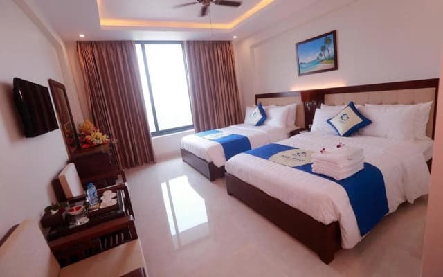 Blue Wave Hotel