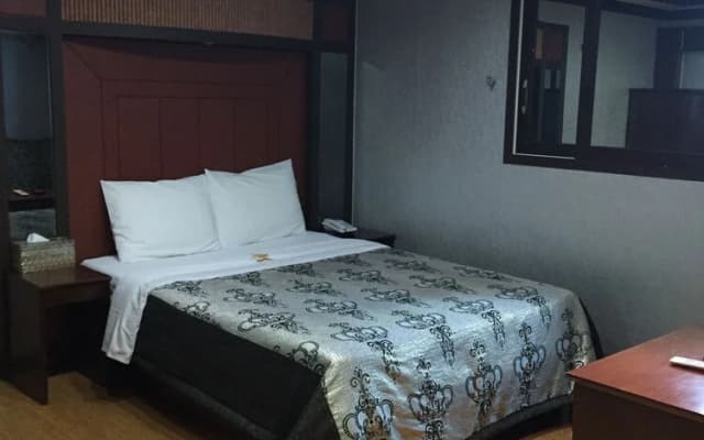 Equus Motel