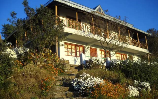 Kafal House Pangot