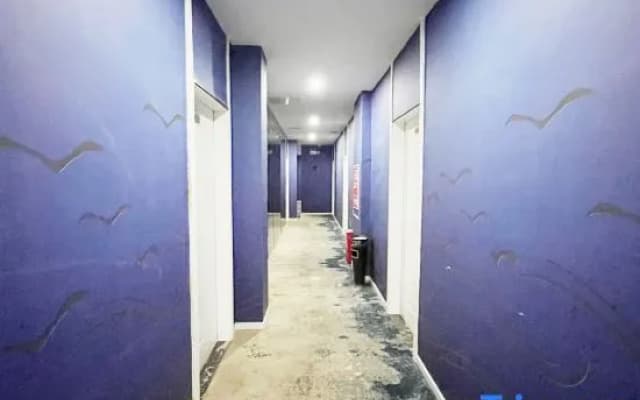 Tianyue Theme Hotel (Daozhou North Road Wanhe Century City)
