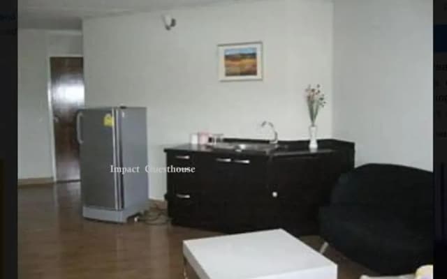 T8 Guest House Don Mueang Challenger, Located in Bangkok