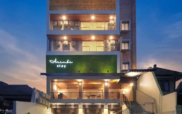 Arimbi Stay Surabaya