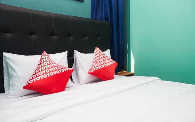 Sentosa Jaya Guest House by OYO Rooms