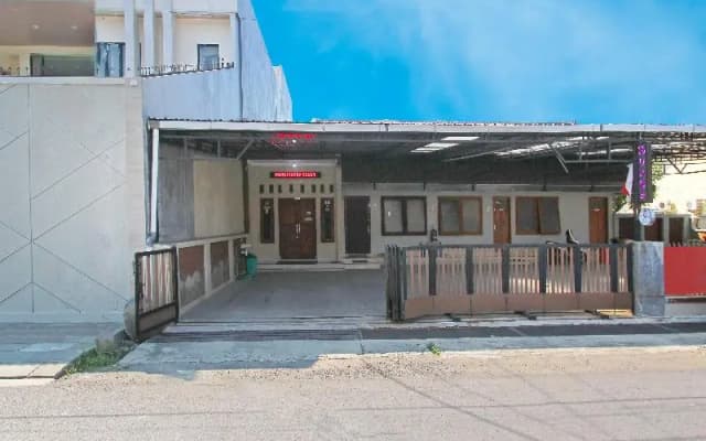OYO 91487 Ib Homestay Syariah