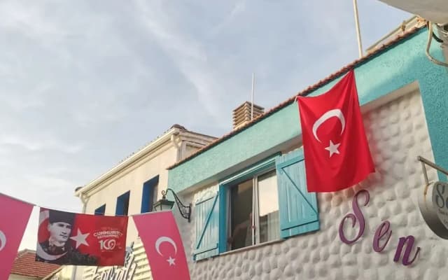 Siğacik Sen Konuk Evi̇