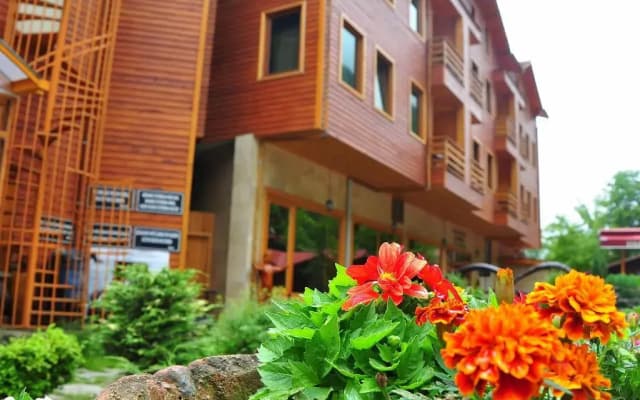 Inan Kardesler Hotel