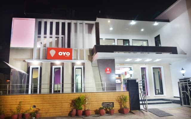 OYO 5026 Preet Hotel