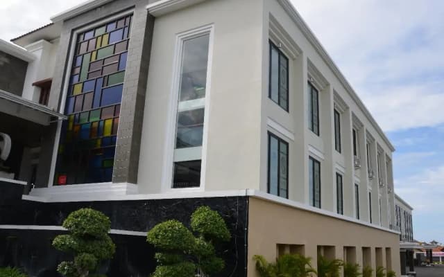 Gran Surya Hotel