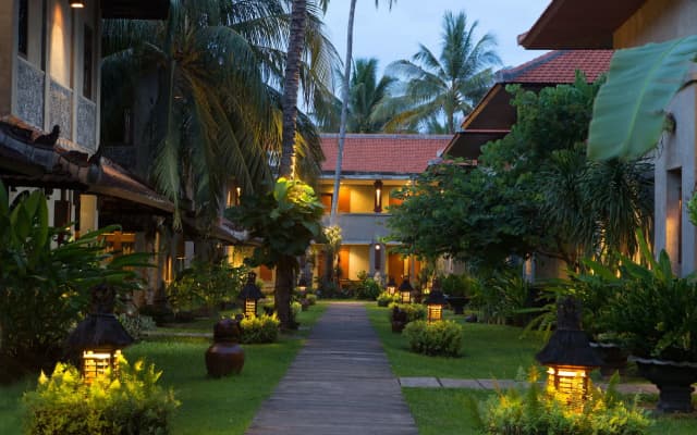 Ketapang Indah Hotel