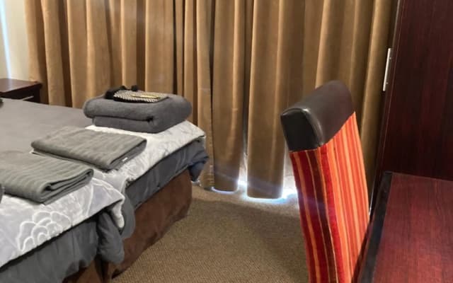 Unit 14 A-Block Bains Game Lodge