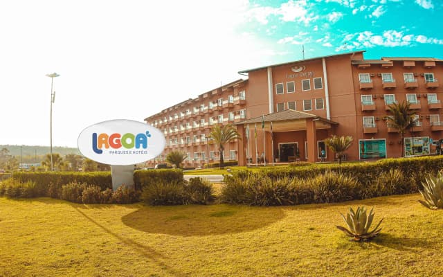 Lagoa Quente Hotel