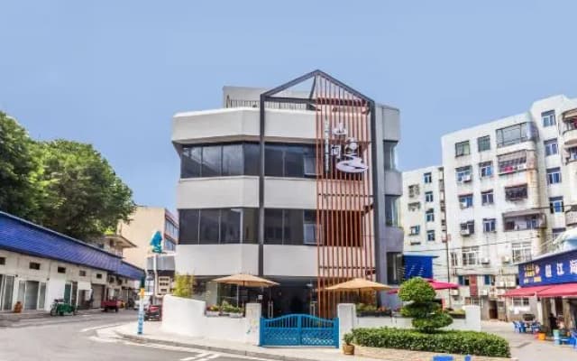 Shanhaijian Hotel