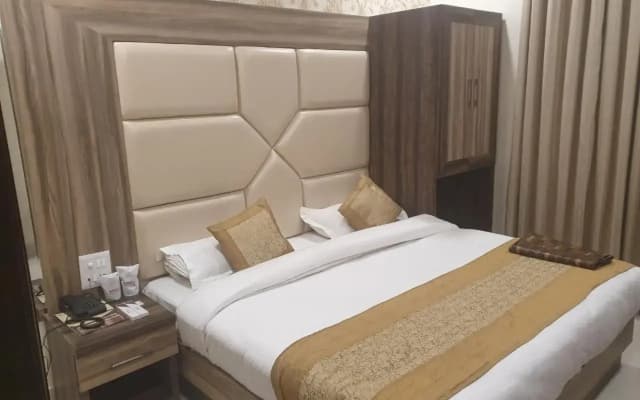 Malhotra Guest House