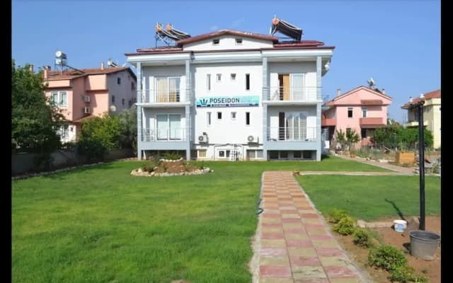 Poseidon Apart Hotel