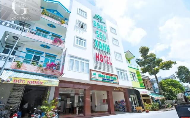 Bong Sen Xanh Hotel