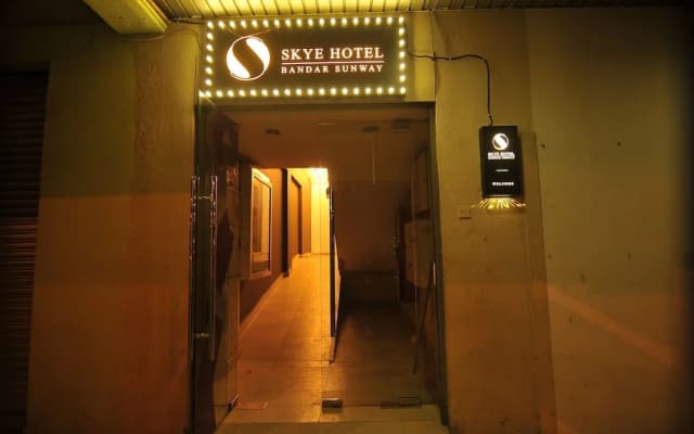 Skye Hotel