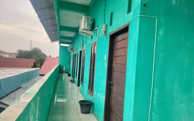Hotel O Nany Asoka Syariah Near Anyong Cafe Studio