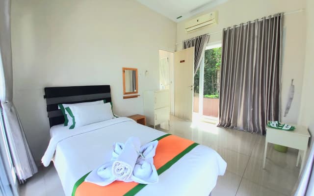 Villa Syariah Grand Bale with Private Pool by Simply Homy