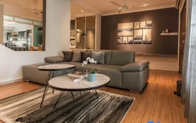 L&P Boutique Residence by Verve (14 Pax) EECH40