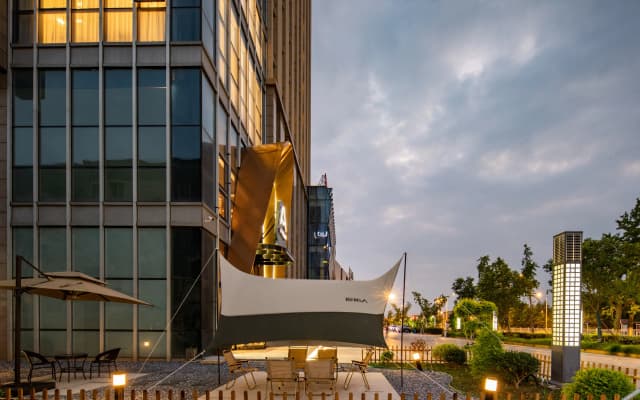 Atour Hotel Huai'an Baolong Commercial Street Shuidukou Avenue