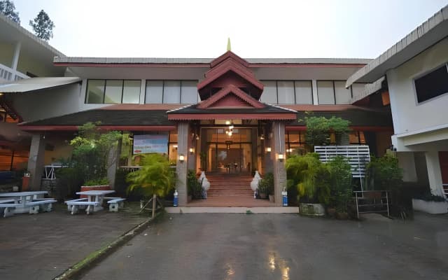 Piyaporn Hill Paradise