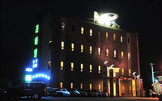 Gapyeong Riverville Pension