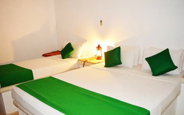 Roshanne Beach Resort