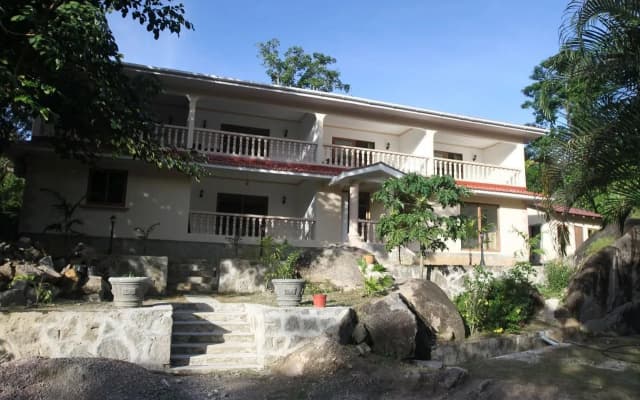 Forest Lodge Guest House