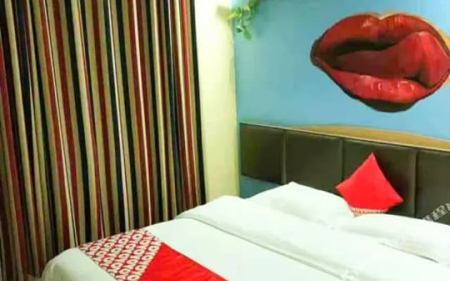 Huacheng Hotel