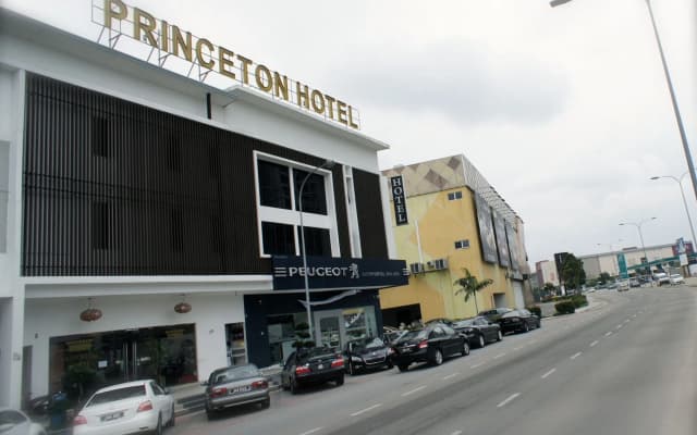 Princeton Hotel