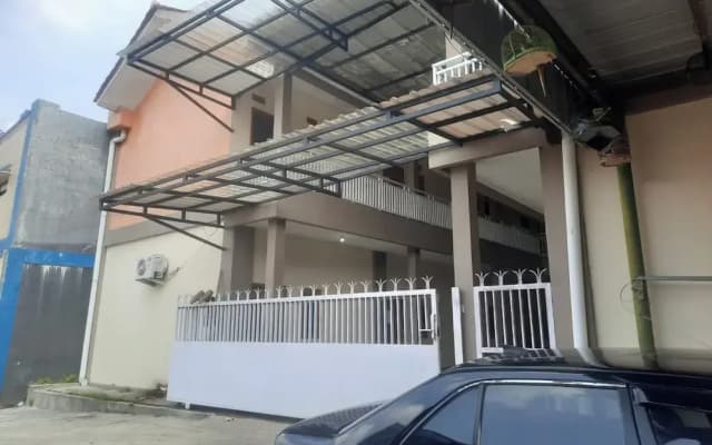 Hotel O Guest House Pak Eman
