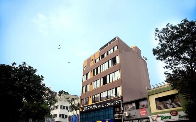Charyana Hotel Ac Dormitory