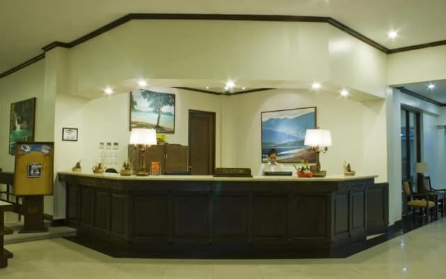 Plaza del Norte Hotel and Convention Center