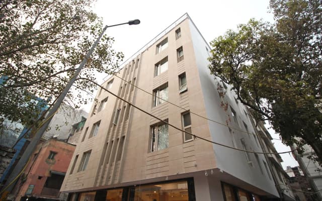 OYO 8248 Hotel Shanti Plaza