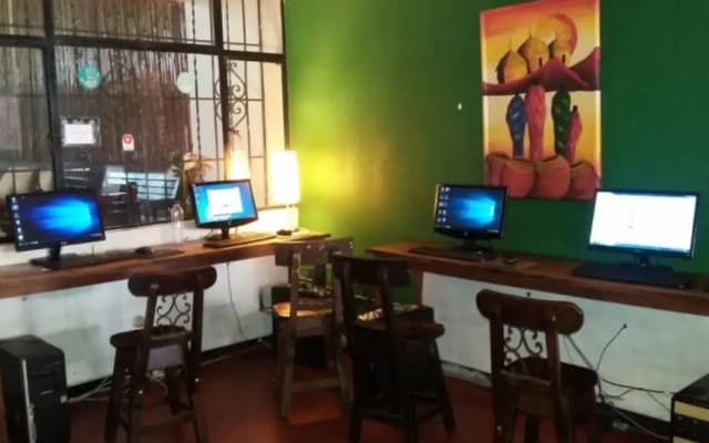 Casa Kiwi Hostel