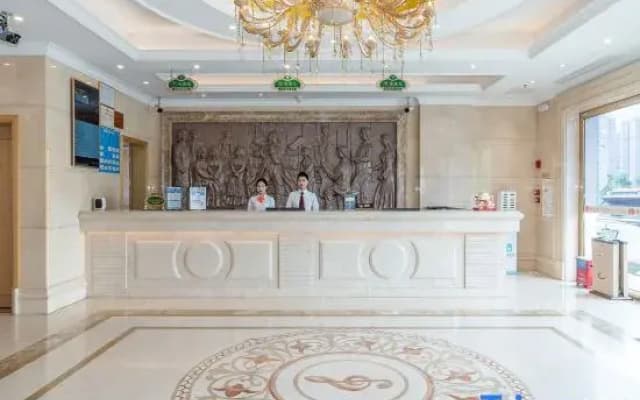 Vienna Hotel (Guangzhou Huadu Sunac Resort Snow Miracle)