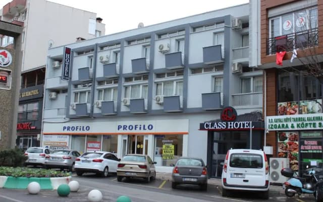 Class Hotel